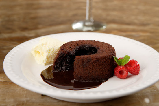 Pastries Chocolate Molten Lava Cake 40 3.8oz - Sold by PACK - Click Image to Close