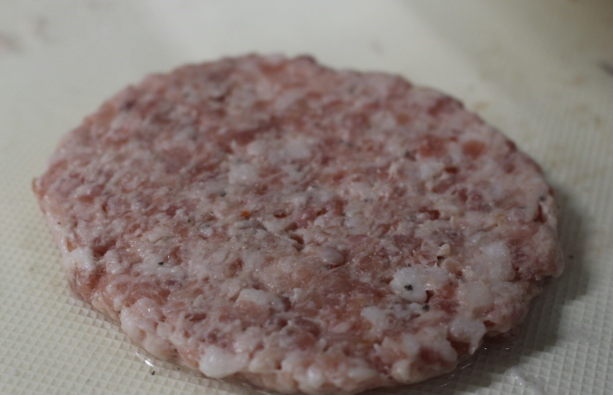 Sausage Pattie 6oz 5' Raw 12lb Bargain (94058) - Sold by PACK