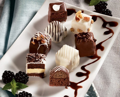 Kabobs Black and White Petit Fours 144/.5oz (K073)