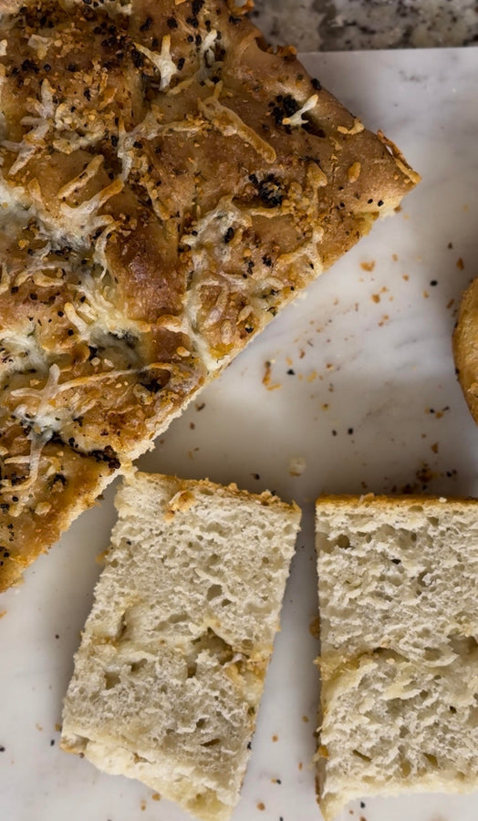 Bread Focaccia Garlic Parmesan 1/2 pan