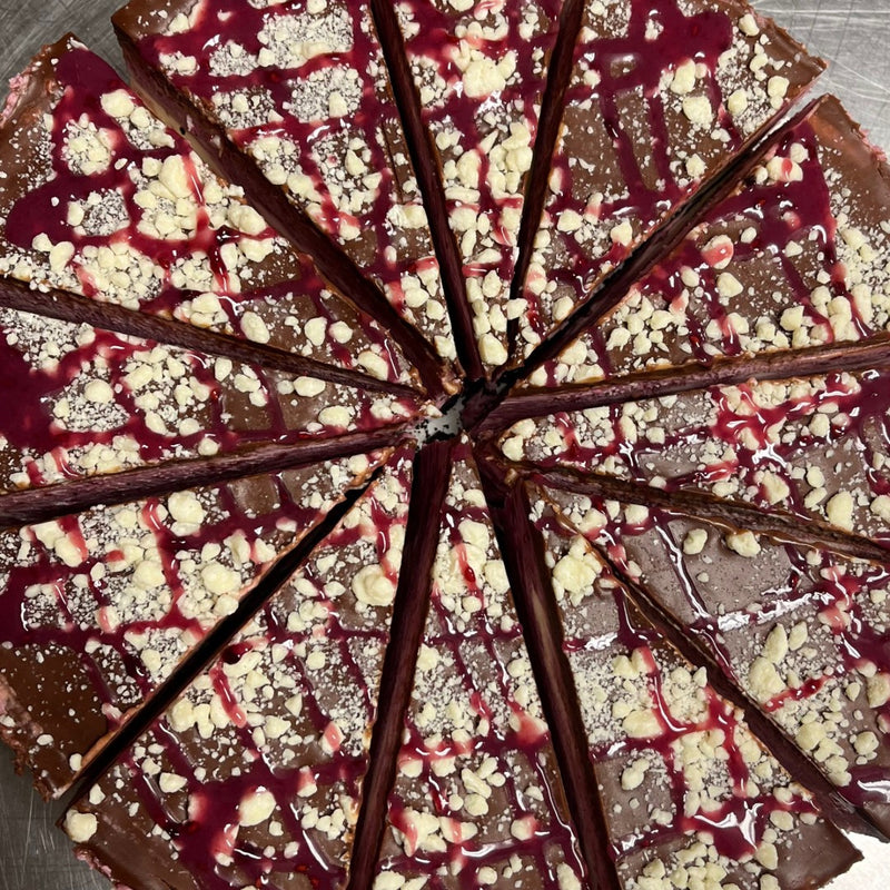 Cheesecake White Choc Rasp 12 slice Kastle's Kreations WCR